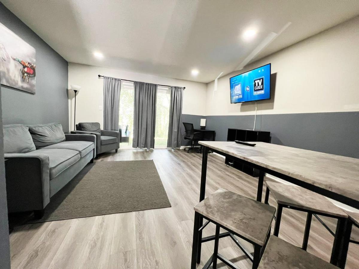 The Lux 28 Tvs Every Room Free Wifi แอตแลนตา ภายนอก รูปภาพ